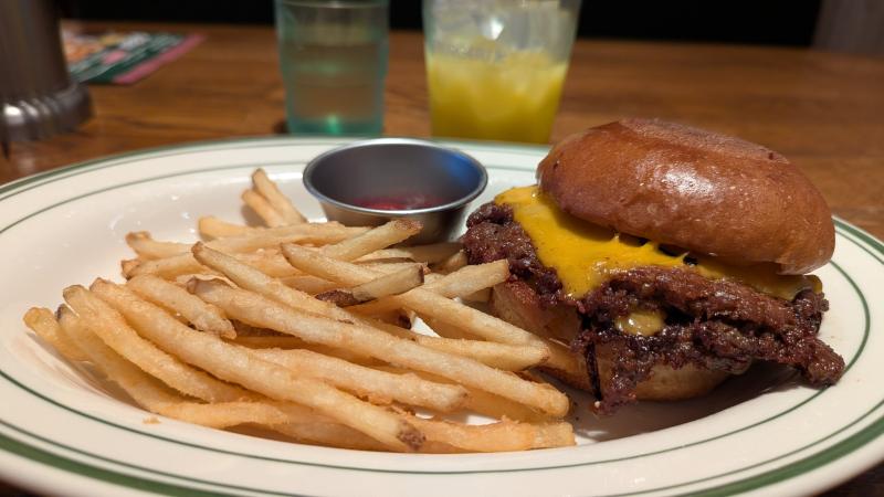 J.S. BURGERS Jr. ダブルスマッシュバーガー